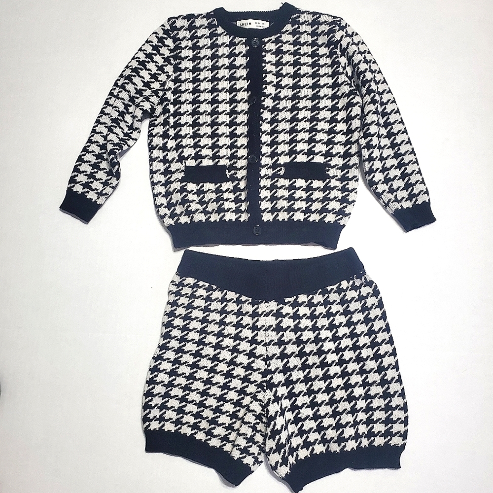 Houndstooth short set